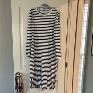 Universal Thread Navy and White Striped Long Sleeve Dress XL